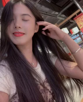 在校大学生兼职露露