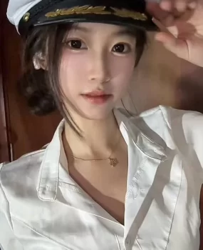 03年在读大学生 制服诱惑