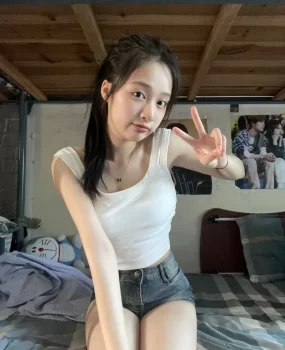 进厂工资低改行卖逼