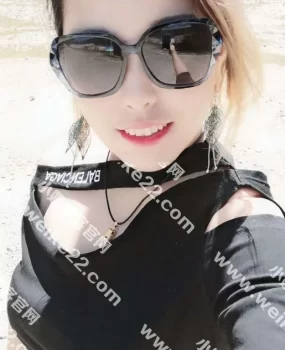 望京骚妹晴儿，干到腿软