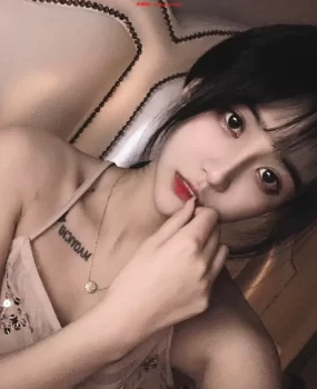 太原兼职小妹年轻水多，前凸后翘极品mm,气质妖娆，让你想入非非,各种姿势 随意挑战！！